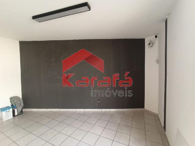 http://www.karafaimoveis.com.br/fotos/001041N005.jpg